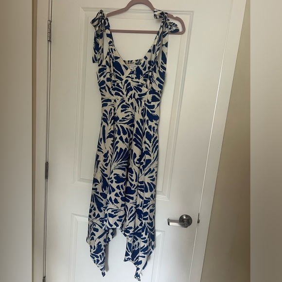 Alexis for Target Blue and White Asymmetrical Hem Dress - Picture 1 of 2